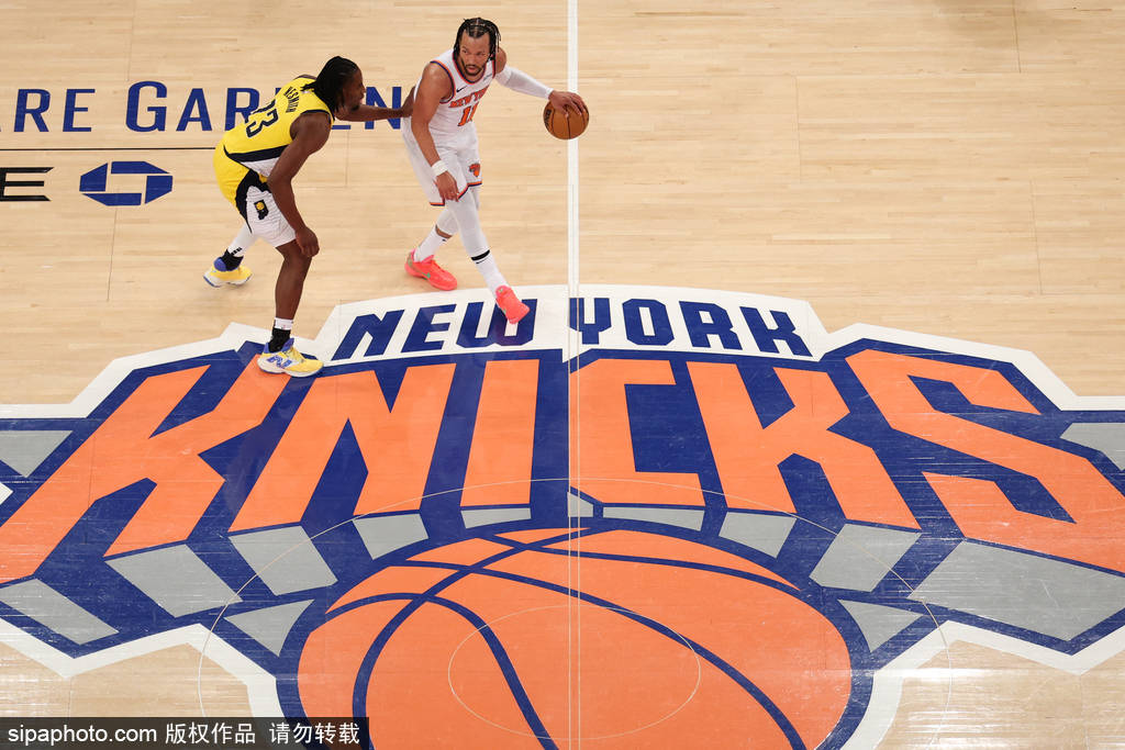 唐斯陷入低谷，浓眉哥连败，步行者球队命运悬念！的简单介绍