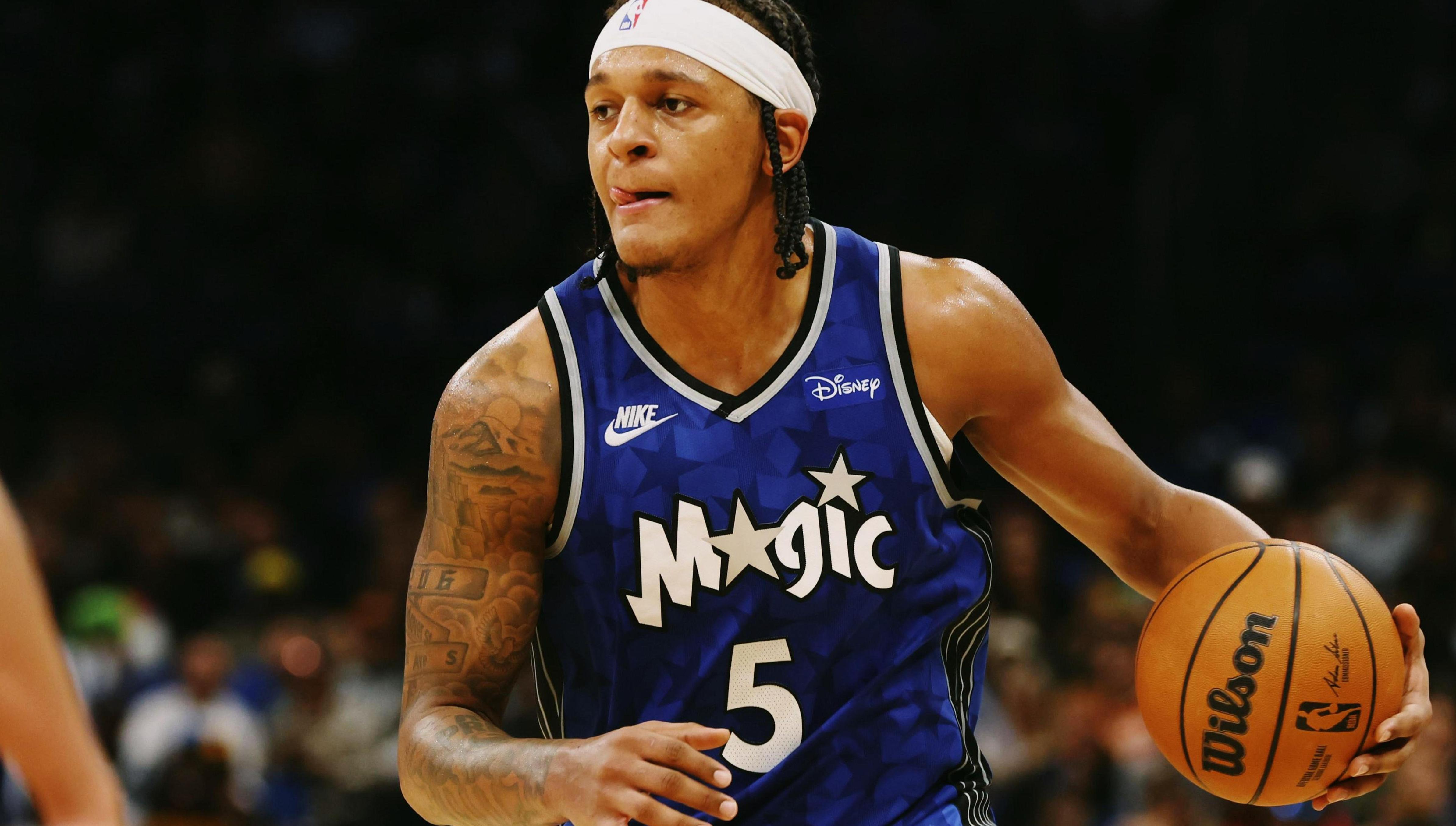 塔图姆绝杀时刻，76人点燃赛场，掀起高潮迎来胜利！